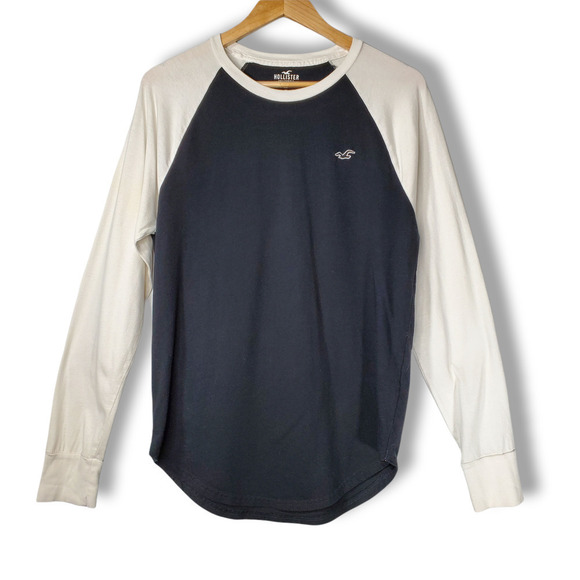 Hollister Raglan Sleeve Curved Hem Tee Black White Size Small - Picture 1 of 8